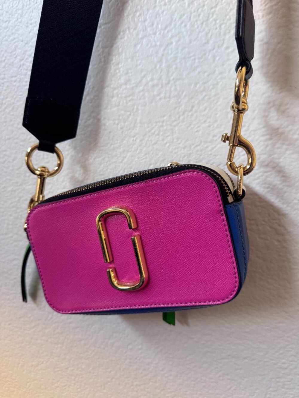 MARC JACOBS The Snapshot New Vivid Pink Multi Leather Shoulder Crossbody Bag